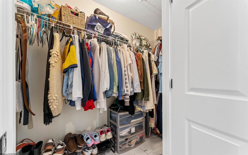 21 Oakton Drive, Morgantown, West Virginia 26508, 3 Bedrooms Bedrooms, 11 Rooms Rooms,3 BathroomsBathrooms,Single Family Detached,For Sale,Oakton,10164273 21 Oakton Drive, Morgantown, West Virginia 26508, 3 Bedrooms Bedrooms, 11 Rooms Rooms,3 BathroomsBathrooms,Single Family Detached,For Sale,Oakton,10164273