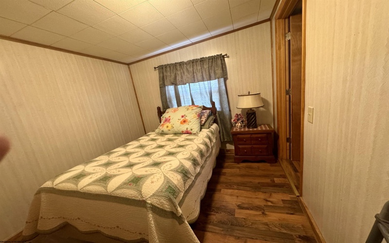 115 Virginia Street, Gassaway, West Virginia 26624, 3 Bedrooms Bedrooms, 7 Rooms Rooms,1 BathroomBathrooms,Single Family Detached,For Sale,Virginia,10164272