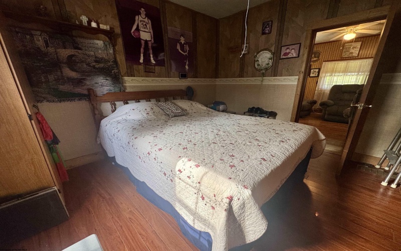 115 Virginia Street, Gassaway, West Virginia 26624, 3 Bedrooms Bedrooms, 7 Rooms Rooms,1 BathroomBathrooms,Single Family Detached,For Sale,Virginia,10164272