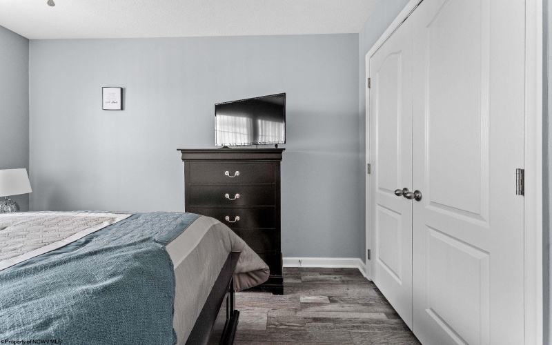 127 Tee Drive, Maidsville, West Virginia 26541, 3 Bedrooms Bedrooms, 8 Rooms Rooms,2 BathroomsBathrooms,Single Family Attached,For Sale,Tee,10164280