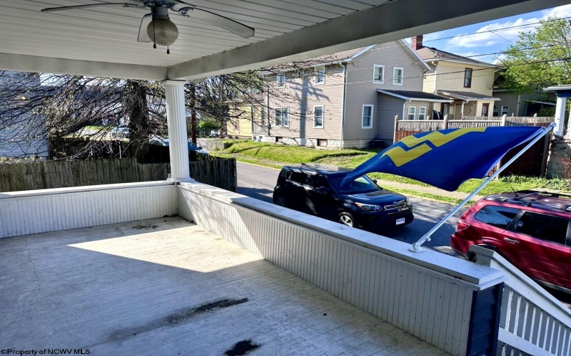 608 Alma Street, Morgantown, West Virginia 26501, 3 Bedrooms Bedrooms, 6 Rooms Rooms,2 BathroomsBathrooms,Single Family Detached,For Sale,Alma,10164290