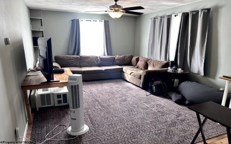 608 Alma Street, Morgantown, West Virginia 26501, 3 Bedrooms Bedrooms, 6 Rooms Rooms,2 BathroomsBathrooms,Single Family Detached,For Sale,Alma,10164290