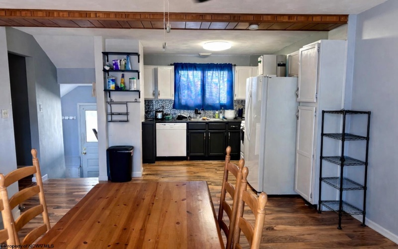 608 Alma Street, Morgantown, West Virginia 26501, 3 Bedrooms Bedrooms, 6 Rooms Rooms,2 BathroomsBathrooms,Single Family Detached,For Sale,Alma,10164290