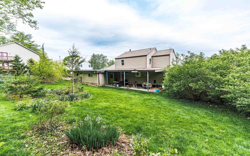 927 Fairfax Drive, Morgantown, West Virginia 26505, 4 Bedrooms Bedrooms, 8 Rooms Rooms,2 BathroomsBathrooms,Single Family Detached,For Sale,Fairfax,10164289