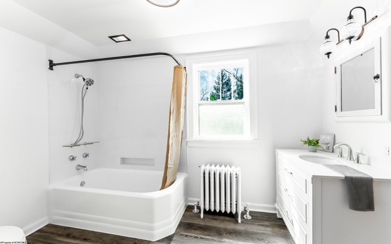 184 Old Furnace Road, Hopwood, Pennsylvania 15445, 3 Bedrooms Bedrooms, 7 Rooms Rooms,2 BathroomsBathrooms,Single Family Detached,For Sale,Old Furnace,10164276