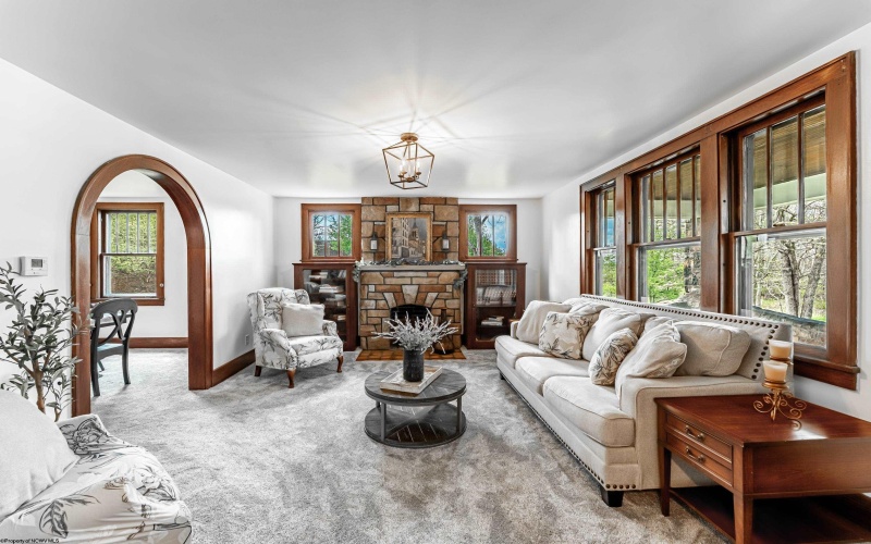 184 Old Furnace Road, Hopwood, Pennsylvania 15445, 3 Bedrooms Bedrooms, 7 Rooms Rooms,2 BathroomsBathrooms,Single Family Detached,For Sale,Old Furnace,10164276