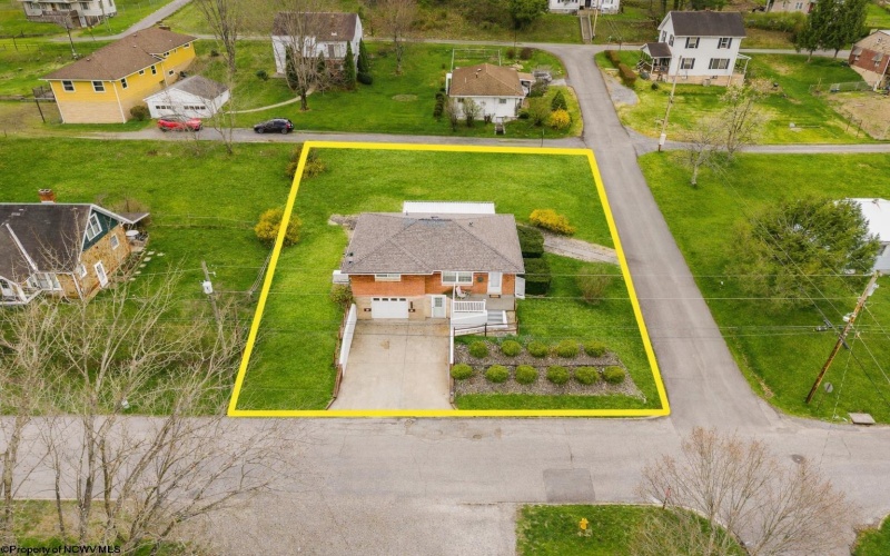 367 Pennsylvania Avenue, Westover, West Virginia 26501, 2 Bedrooms Bedrooms, 8 Rooms Rooms,2 BathroomsBathrooms,Single Family Detached,For Sale,Pennsylvania,10164277