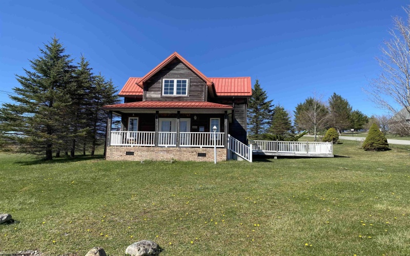 19 Vista Circle, Davis, West Virginia 26260, 3 Bedrooms Bedrooms, 7 Rooms Rooms,2 BathroomsBathrooms,Single Family Detached,For Sale,Vista,10164278