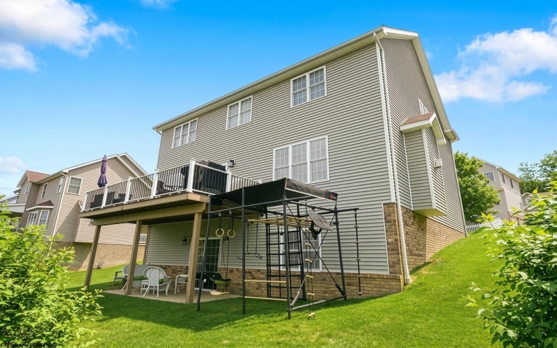 203 Piave Lane, Morgantown, West Virginia 26508, 4 Bedrooms Bedrooms, 9 Rooms Rooms,3 BathroomsBathrooms,Single Family Detached,For Sale,Piave,10164279