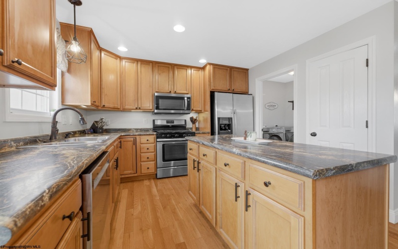 203 Piave Lane, Morgantown, West Virginia 26508, 4 Bedrooms Bedrooms, 9 Rooms Rooms,3 BathroomsBathrooms,Single Family Detached,For Sale,Piave,10164279