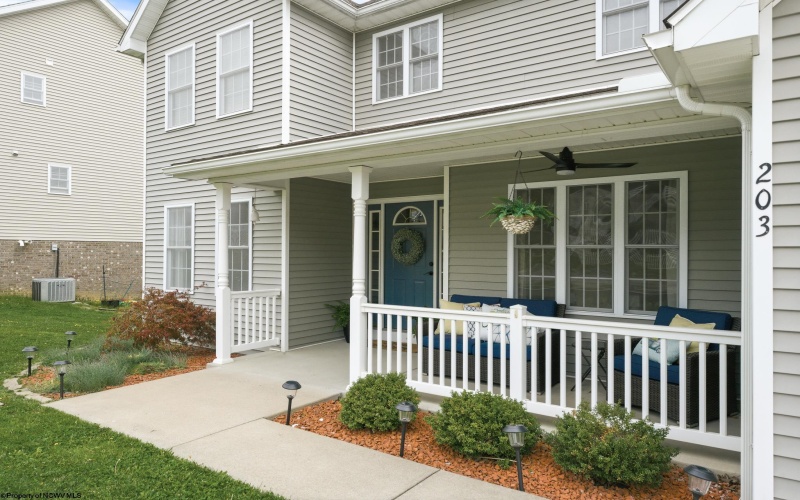 203 Piave Lane, Morgantown, West Virginia 26508, 4 Bedrooms Bedrooms, 9 Rooms Rooms,3 BathroomsBathrooms,Single Family Detached,For Sale,Piave,10164279