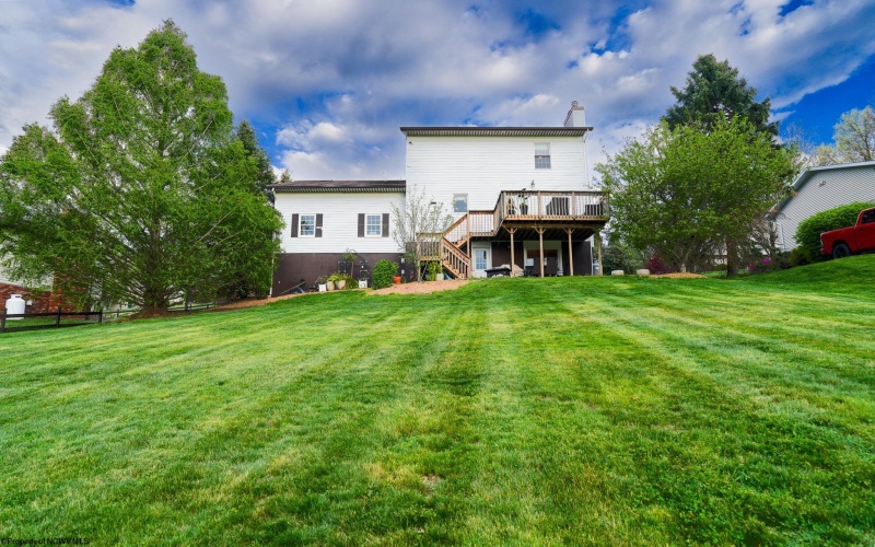 1026 Imperial Drive, Morgantown, West Virginia 26508, 3 Bedrooms Bedrooms, 7 Rooms Rooms,2 BathroomsBathrooms,Single Family Detached,For Sale,Imperial,10164281