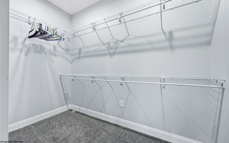 109 Ida Marie Drive, Morgantown, West Virginia 26508, 4 Bedrooms Bedrooms, 8 Rooms Rooms,3 BathroomsBathrooms,Single Family Detached,For Sale,Ida Marie,10164282