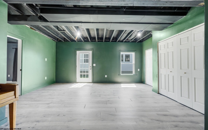 109 Ida Marie Drive, Morgantown, West Virginia 26508, 4 Bedrooms Bedrooms, 8 Rooms Rooms,3 BathroomsBathrooms,Single Family Detached,For Sale,Ida Marie,10164282