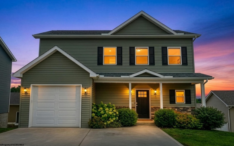 109 Ida Marie Drive, Morgantown, West Virginia 26508, 4 Bedrooms Bedrooms, 8 Rooms Rooms,3 BathroomsBathrooms,Single Family Detached,For Sale,Ida Marie,10164282