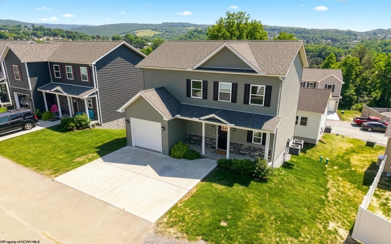 109 Ida Marie Drive, Morgantown, West Virginia 26508, 4 Bedrooms Bedrooms, 8 Rooms Rooms,3 BathroomsBathrooms,Single Family Detached,For Sale,Ida Marie,10164282