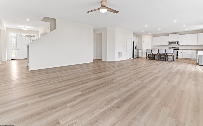 865 Hidden View Way, Morgantown, West Virginia 26508, 5 Bedrooms Bedrooms, 11 Rooms Rooms,3 BathroomsBathrooms,Single Family Detached,For Sale,Hidden View,10164284