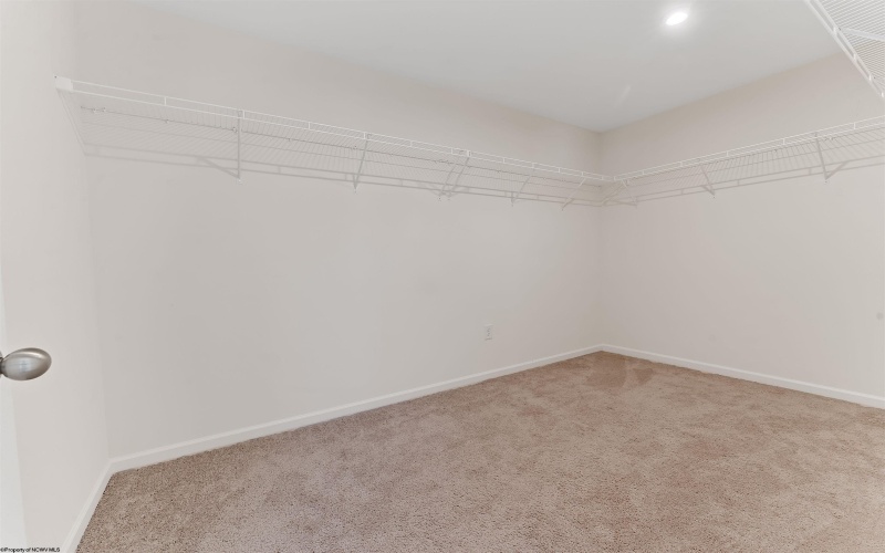 865 Hidden View Way, Morgantown, West Virginia 26508, 5 Bedrooms Bedrooms, 11 Rooms Rooms,3 BathroomsBathrooms,Single Family Detached,For Sale,Hidden View,10164284