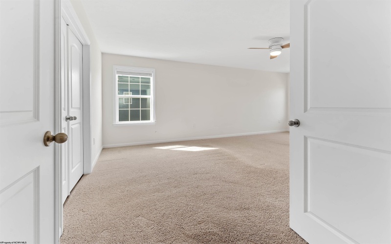 865 Hidden View Way, Morgantown, West Virginia 26508, 5 Bedrooms Bedrooms, 11 Rooms Rooms,3 BathroomsBathrooms,Single Family Detached,For Sale,Hidden View,10164284