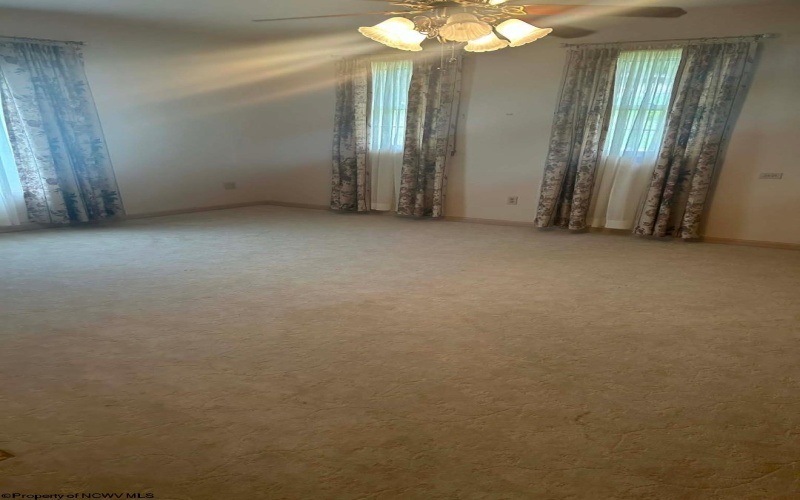 1 Ambrose Street, Buckhannon, West Virginia 26201, 3 Bedrooms Bedrooms, 7 Rooms Rooms,1 BathroomBathrooms,Single Family Detached,For Sale,Ambrose,10164285