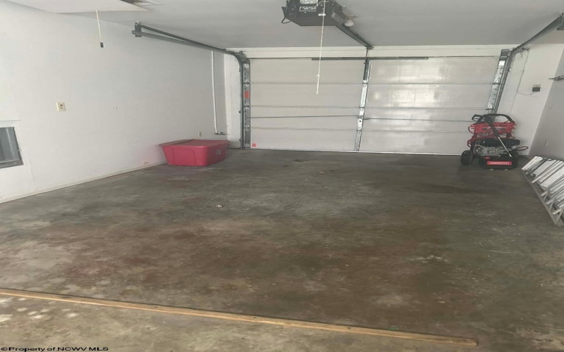 1 Ambrose Street, Buckhannon, West Virginia 26201, 3 Bedrooms Bedrooms, 7 Rooms Rooms,1 BathroomBathrooms,Single Family Detached,For Sale,Ambrose,10164285