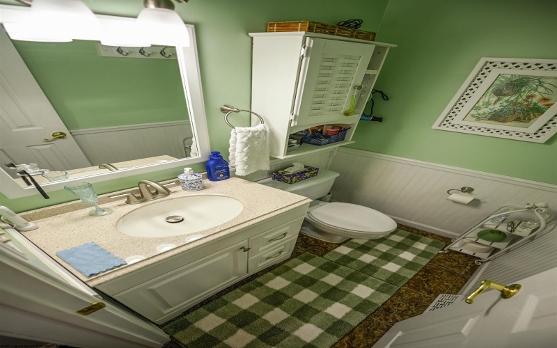 116 Rosewood Avenue, Fairmont, West Virginia 26554, 3 Bedrooms Bedrooms, 7 Rooms Rooms,2 BathroomsBathrooms,Single Family Detached,For Sale,Rosewood,10164286