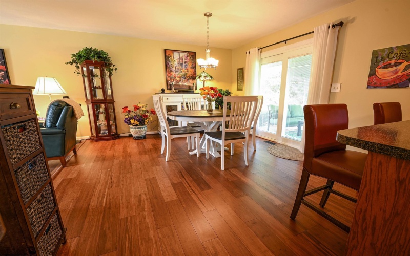 116 Rosewood Avenue, Fairmont, West Virginia 26554, 3 Bedrooms Bedrooms, 7 Rooms Rooms,2 BathroomsBathrooms,Single Family Detached,For Sale,Rosewood,10164286