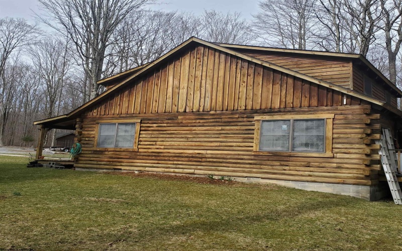 118 Bobcat Road, Davis, West Virginia 26260, 3 Bedrooms Bedrooms, 7 Rooms Rooms,1 BathroomBathrooms,Single Family Detached,For Sale,Bobcat,10164287