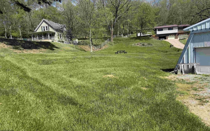 1830 Pearlman Avenue, Clarksburg, West Virginia 26301, 3 Bedrooms Bedrooms, 5 Rooms Rooms,2 BathroomsBathrooms,Single Family Detached,For Sale,Pearlman,10164302