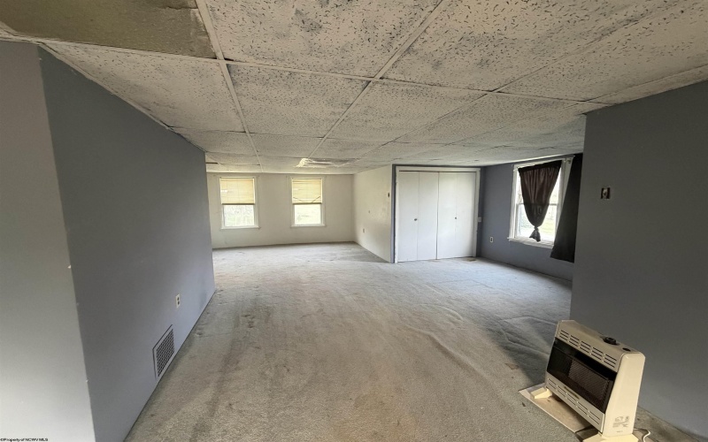 1830 Pearlman Avenue, Clarksburg, West Virginia 26301, 3 Bedrooms Bedrooms, 5 Rooms Rooms,2 BathroomsBathrooms,Single Family Detached,For Sale,Pearlman,10164302