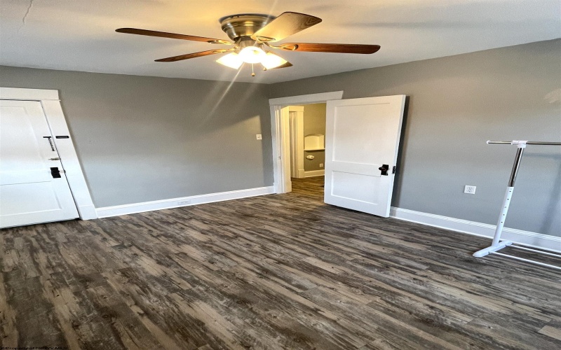 603 1/2 Pike Street, Barrackville, West Virginia 26559, 2 Bedrooms Bedrooms, 6 Rooms Rooms,1 BathroomBathrooms,Single Family Detached,For Sale,Pike,10164304