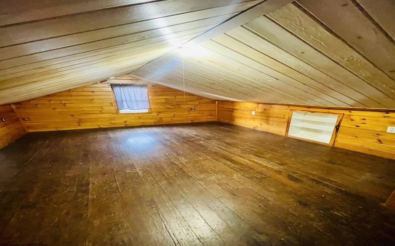 603 1/2 Pike Street, Barrackville, West Virginia 26559, 2 Bedrooms Bedrooms, 6 Rooms Rooms,1 BathroomBathrooms,Single Family Detached,For Sale,Pike,10164304