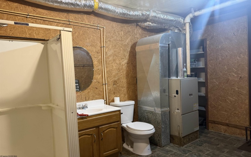 53 Rebecca Street, Shinnston, West Virginia 26431, 3 Bedrooms Bedrooms, 6 Rooms Rooms,2 BathroomsBathrooms,Single Family Detached,For Sale,Rebecca,10164305