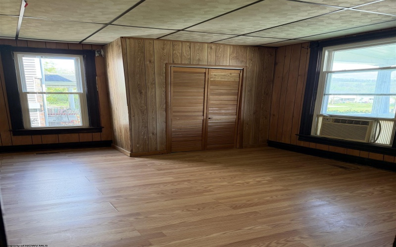 53 Rebecca Street, Shinnston, West Virginia 26431, 3 Bedrooms Bedrooms, 6 Rooms Rooms,2 BathroomsBathrooms,Single Family Detached,For Sale,Rebecca,10164305