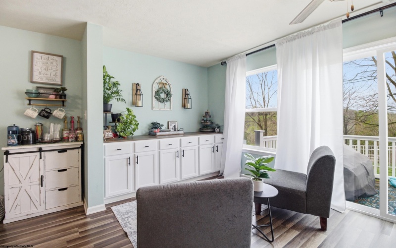 221 Birds Eye View Drive, Morgantown, West Virginia 26501, 3 Bedrooms Bedrooms, 6 Rooms Rooms,2 BathroomsBathrooms,Single Family Attached,For Sale,Birds Eye View,10164336