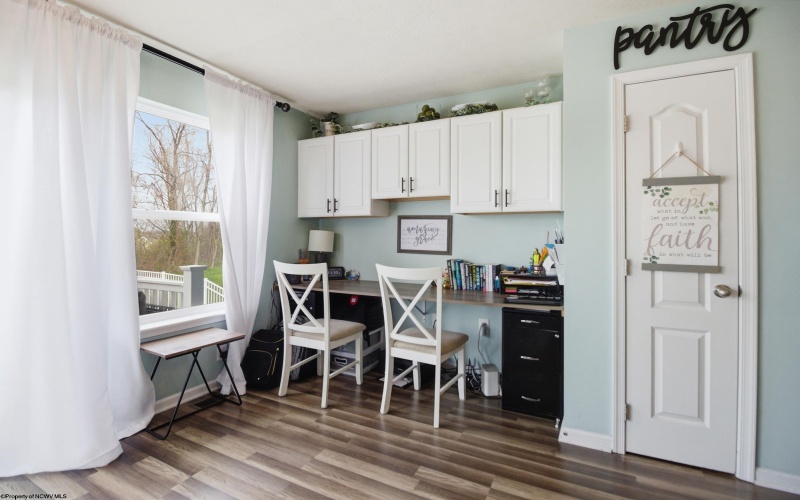 221 Birds Eye View Drive, Morgantown, West Virginia 26501, 3 Bedrooms Bedrooms, 6 Rooms Rooms,2 BathroomsBathrooms,Single Family Attached,For Sale,Birds Eye View,10164336