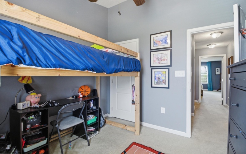 221 Birds Eye View Drive, Morgantown, West Virginia 26501, 3 Bedrooms Bedrooms, 6 Rooms Rooms,2 BathroomsBathrooms,Single Family Attached,For Sale,Birds Eye View,10164336