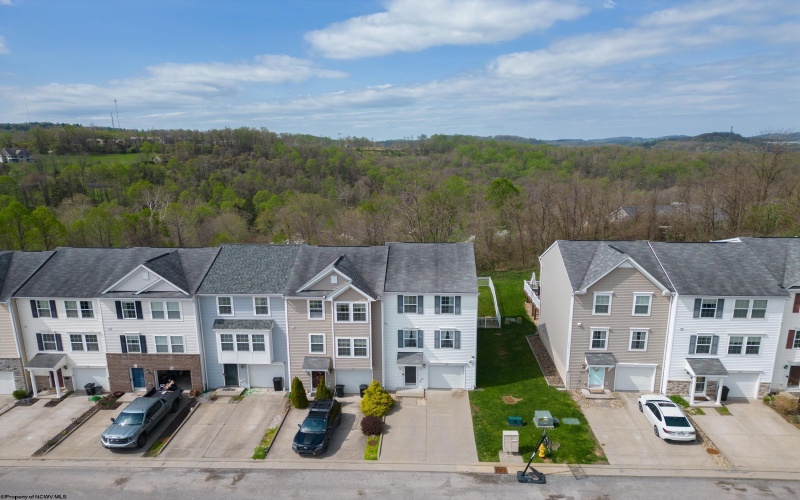 221 Birds Eye View Drive, Morgantown, West Virginia 26501, 3 Bedrooms Bedrooms, 6 Rooms Rooms,2 BathroomsBathrooms,Single Family Attached,For Sale,Birds Eye View,10164336