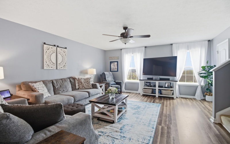 221 Birds Eye View Drive, Morgantown, West Virginia 26501, 3 Bedrooms Bedrooms, 6 Rooms Rooms,2 BathroomsBathrooms,Single Family Attached,For Sale,Birds Eye View,10164336