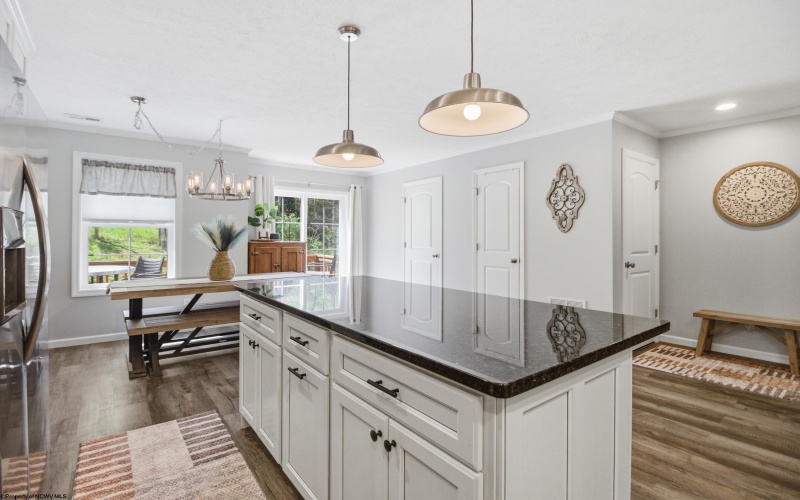 6 Misty Lane, Fairmont, West Virginia 26554, 3 Bedrooms Bedrooms, 9 Rooms Rooms,2 BathroomsBathrooms,Single Family Attached,For Sale,Misty,10164337