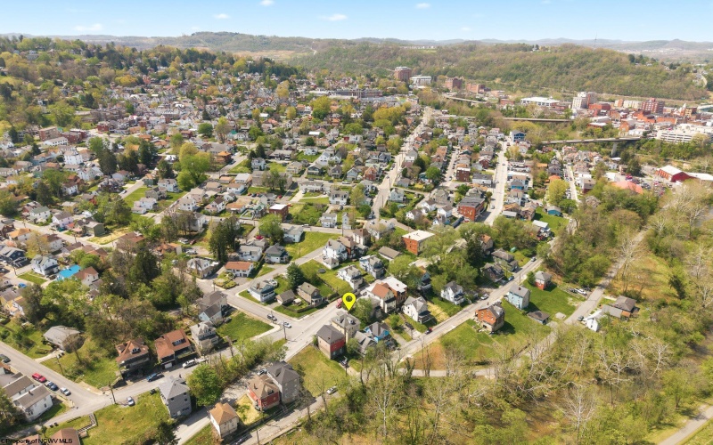 595 Brockway Avenue, Morgantown, West Virginia 26501, ,Multi-unit/income,For Sale,Brockway,10164307