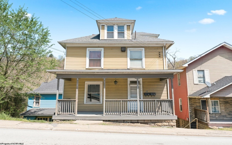 595 Brockway Avenue, Morgantown, West Virginia 26501, ,Multi-unit/income,For Sale,Brockway,10164307