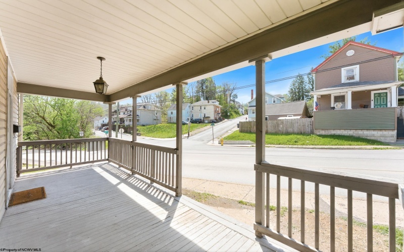 595 Brockway Avenue, Morgantown, West Virginia 26501, ,Multi-unit/income,For Sale,Brockway,10164307