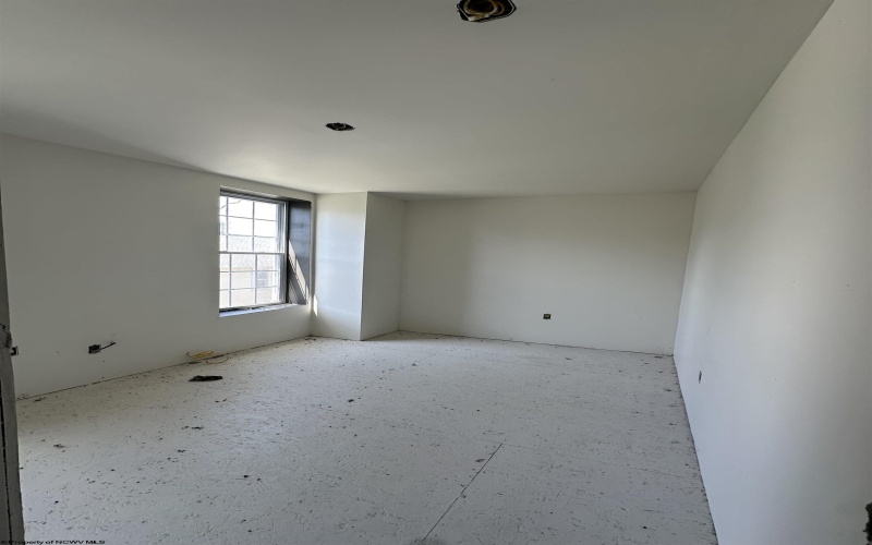 409 Diamond Street, Fairmont, West Virginia 26554, ,Multi-unit/income,For Sale,Diamond,10164314