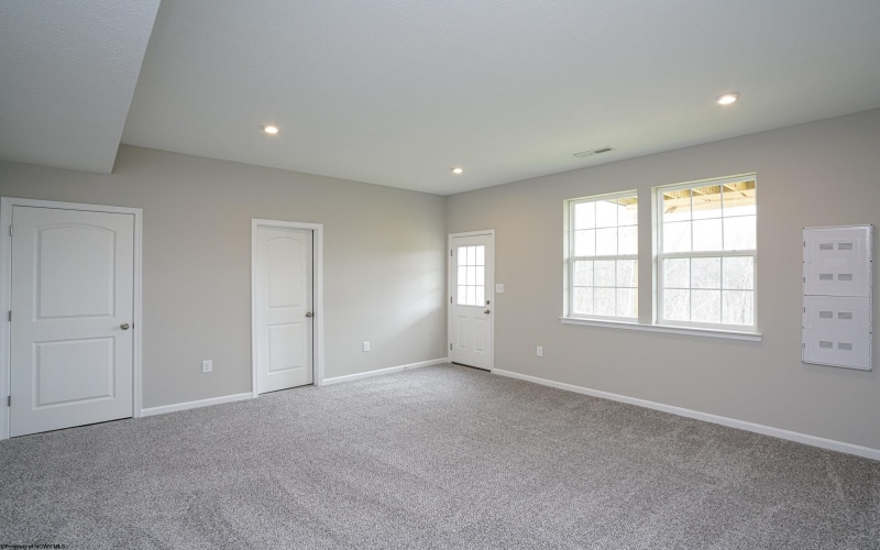 37 Dover Court, Bridgeport, West Virginia 26330, 4 Bedrooms Bedrooms, 7 Rooms Rooms,4 BathroomsBathrooms,Residential Rentals,For Rent,Dover,10164330