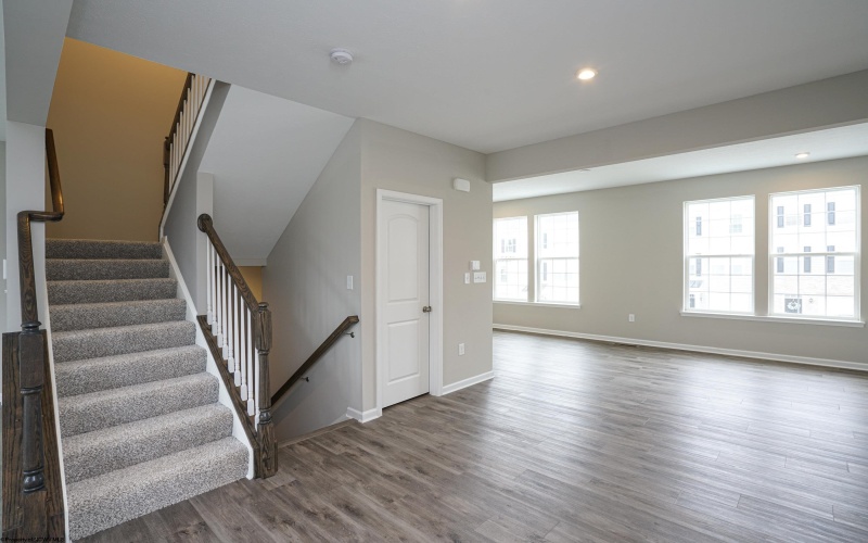 37 Dover Court, Bridgeport, West Virginia 26330, 4 Bedrooms Bedrooms, 7 Rooms Rooms,4 BathroomsBathrooms,Residential Rentals,For Rent,Dover,10164330