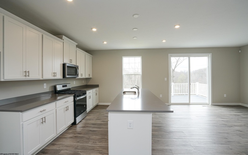 37 Dover Court, Bridgeport, West Virginia 26330, 4 Bedrooms Bedrooms, 7 Rooms Rooms,4 BathroomsBathrooms,Residential Rentals,For Rent,Dover,10164330