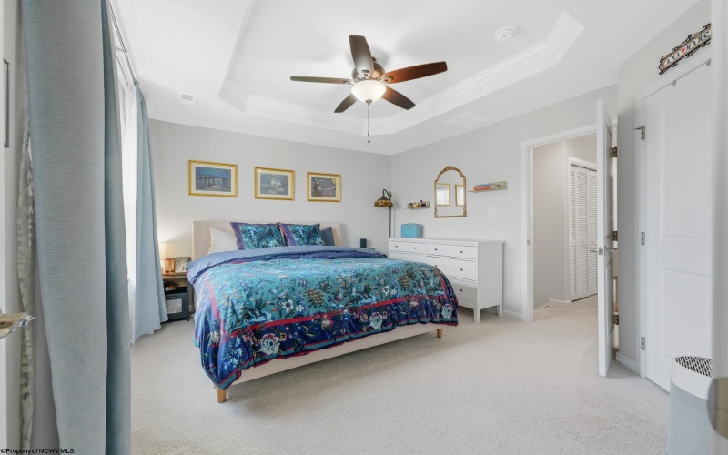 51 Hewstone Court, Morgantown, West Virginia 26505, 3 Bedrooms Bedrooms, 7 Rooms Rooms,2 BathroomsBathrooms,Single Family Attached,For Sale,Hewstone,10164331