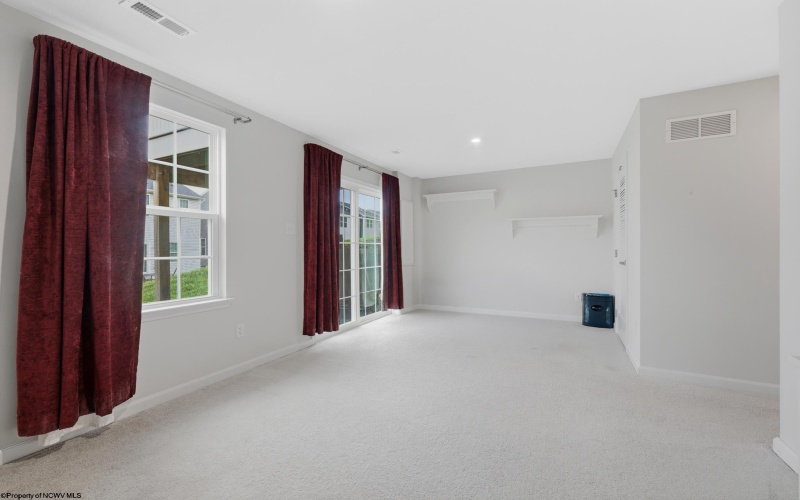 51 Hewstone Court, Morgantown, West Virginia 26505, 3 Bedrooms Bedrooms, 7 Rooms Rooms,2 BathroomsBathrooms,Single Family Attached,For Sale,Hewstone,10164331