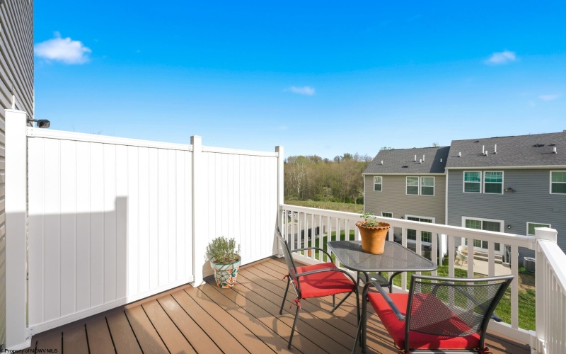 51 Hewstone Court, Morgantown, West Virginia 26505, 3 Bedrooms Bedrooms, 7 Rooms Rooms,2 BathroomsBathrooms,Single Family Attached,For Sale,Hewstone,10164331